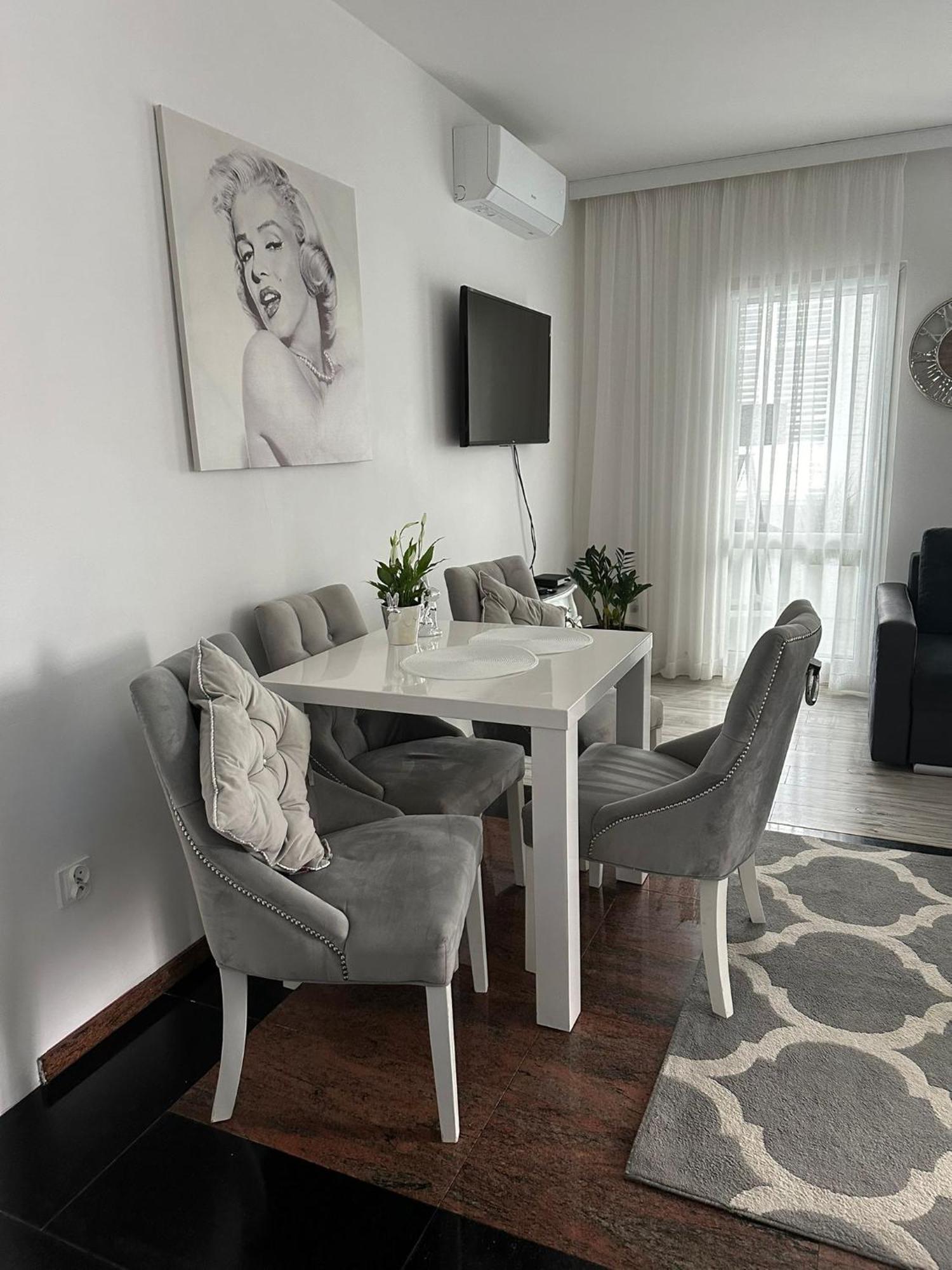 Apartment Glamur *